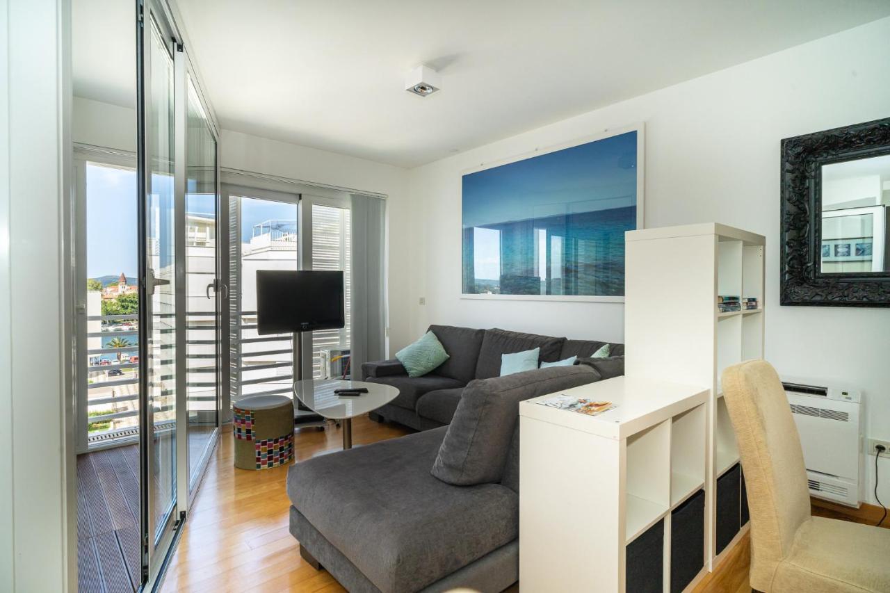 Apartment Cosmopolitan ซาดาร์ ภายนอก รูปภาพ